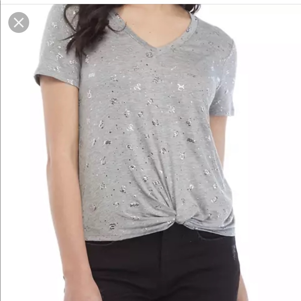 Junior's Short Sleeve Twist Front Top-Small